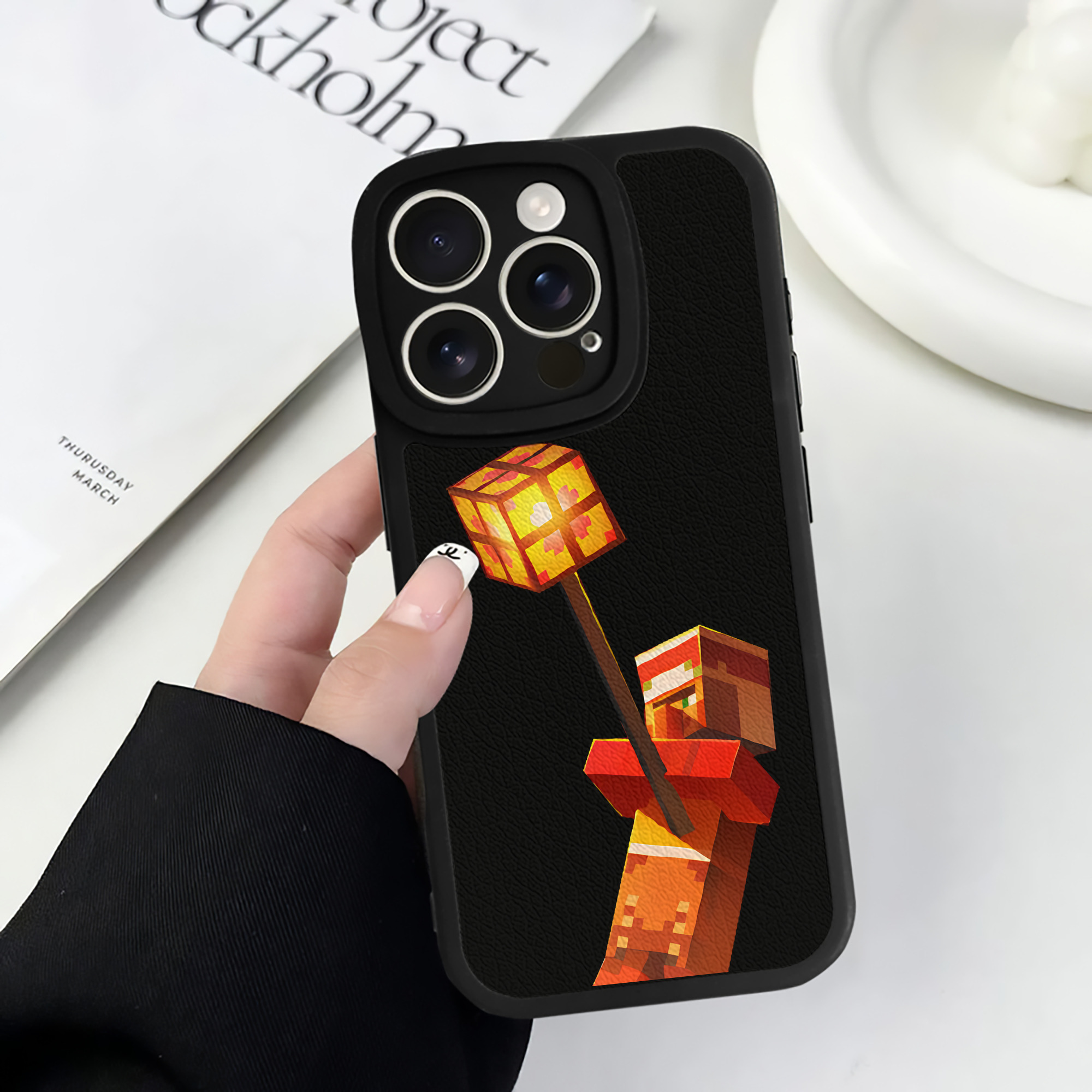 （画像用） マインクラフト ブロックの世界 Minecraft MC Block world 【iPhone 16シリーズ対応】シリコンスマホケース（レザー調） 材質：シリコン